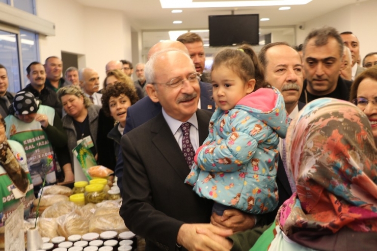 Kılıçdaroğlu’dan Kadınlara ’Cumhuriyet’ Mesajı