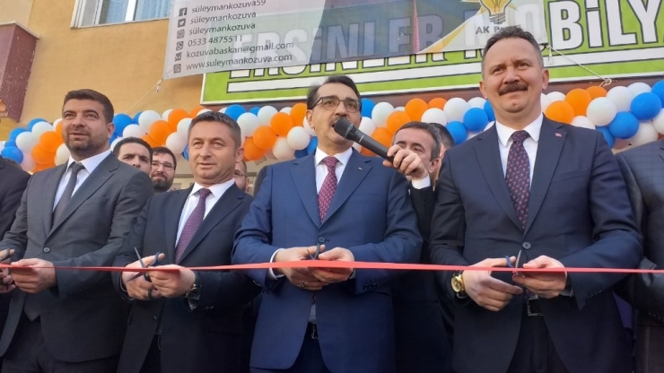 Bakan Dönmez: "300 Bin Haneye 10 Yıl Yetecek Doğalgaz Bulduk"