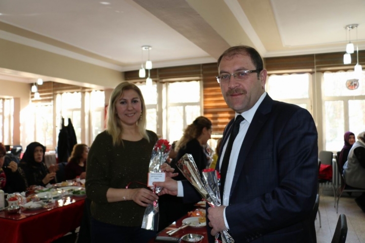 Erzincan Tarım Ve Orman İl Müdürlüğünde Kadınlar Günü Etkinliği Düzenlendi