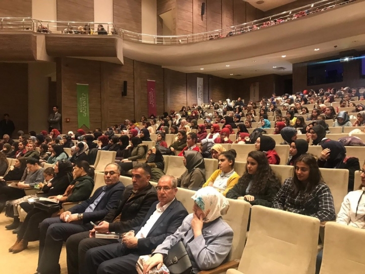 ‘Değerli Kadın Buluşmaları’na Nurdan Damla Konuk Oldu