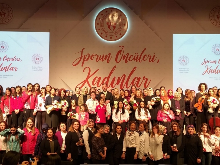 "Sporun Öncüleri, Kadınlar"