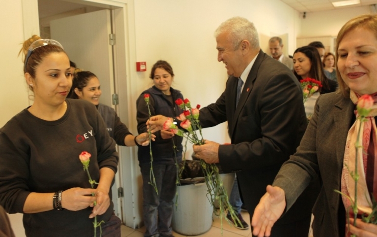 Fatih Atay’dan Kadınlara 8 Mart Sürprizi