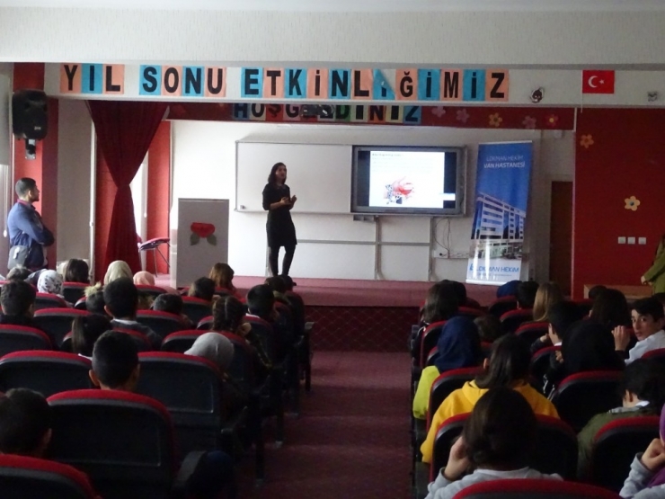 Van’da Yeşilay Haftası Etkinlikleri