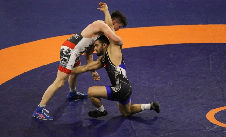 U23 Avrupa Güreş Şampiyonası’nda Türkiye Rüzgarı Esiyoe