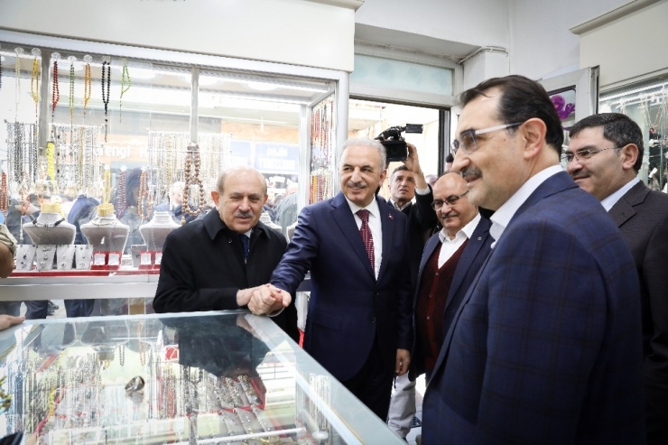 Enerji Ve Tabii Kaynaklar Bakanı Dönmez: ”İstanbul’u Dünyanın Marka Şehri Haline Getireceğiz”