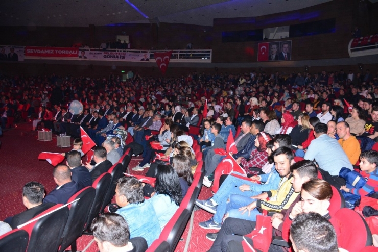 "Sevdamız Torbalı" Konserine Yoğun İlgi