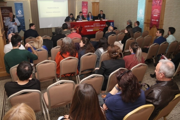 Prof. Dr. Yunus Özger; “Abdülhamid Han Depremzedelere Kendi Parasıyla Destek Vermiştir”