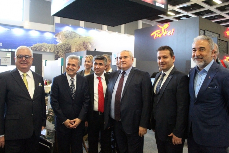 Antalya’da Turistler Havalimanından Kent Merkezine ’City Bus’ İle Getirilecek