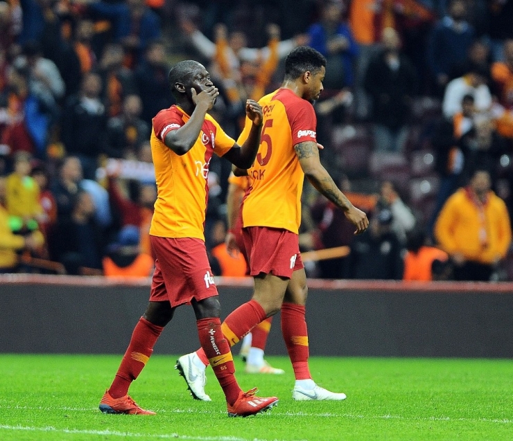 Mbaye Diagne 30 Gün Sonra Gol Sevinci Yaşadı