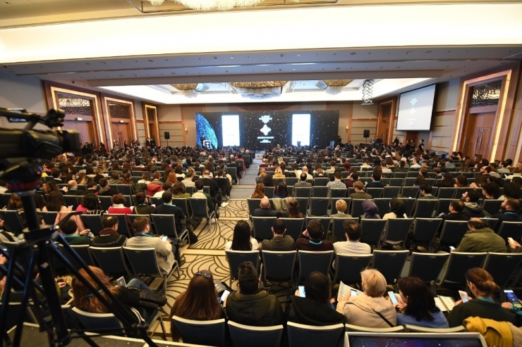 “Yapay Zeka Öğretmenin Yerini Alamaz”