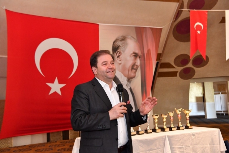 Maltepe Amatör Spor Kulüpleri’nden Başkan Ali Kılıç’a Teşekkür