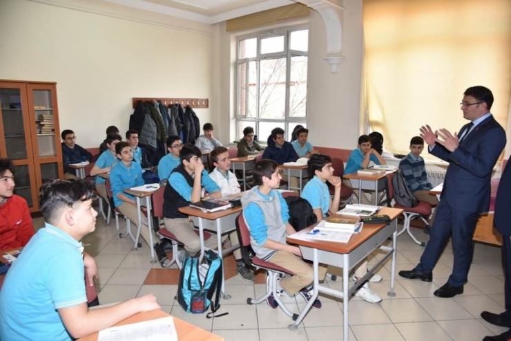 Vali Balcı’dan Başarı İçin "Disiplin’ Uyarısı