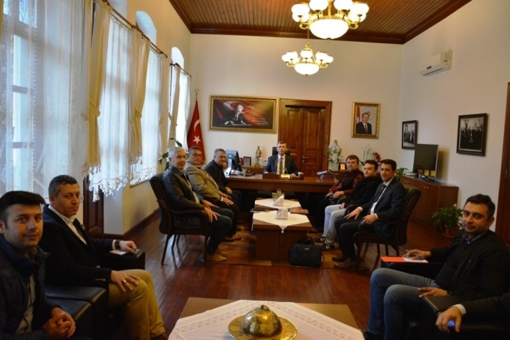 Kaymakam Sırmalı, “Edremit Tdiosb Bölge İçin Önemli Bir İstihdam Kapısı Olacak”