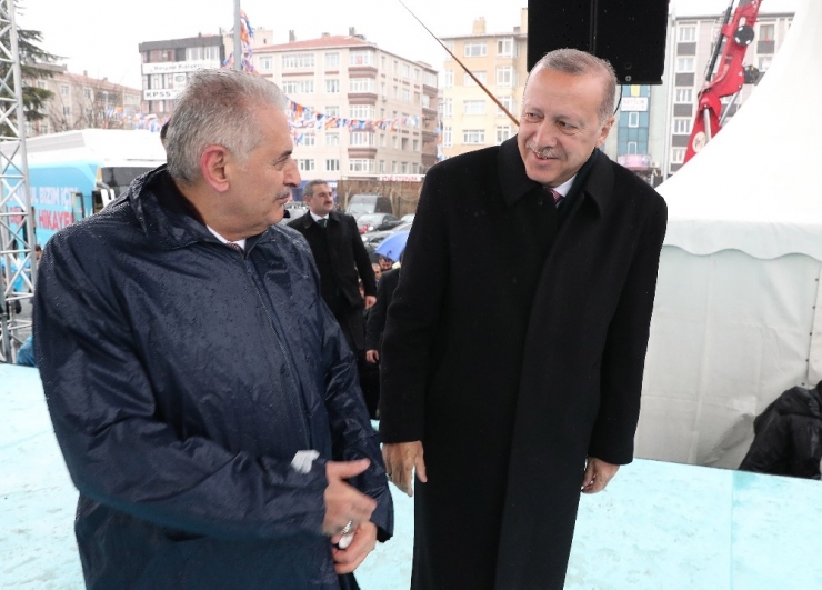 Cumhurbaşkanı Erdoğan: "El Ele Vereceğiz, Avcılar’ı İnşallah Bu Sıkıntıdan Kurtaracağız"