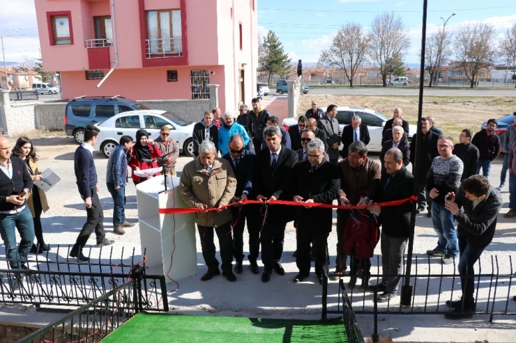 ‘Gençlik Kitap Kafe’ Açıldı