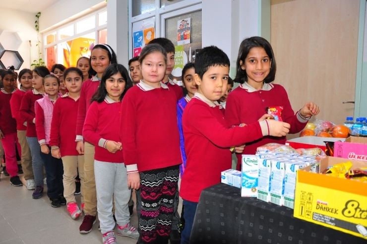 Manisa’da ‘Dürüstlük Kantini’