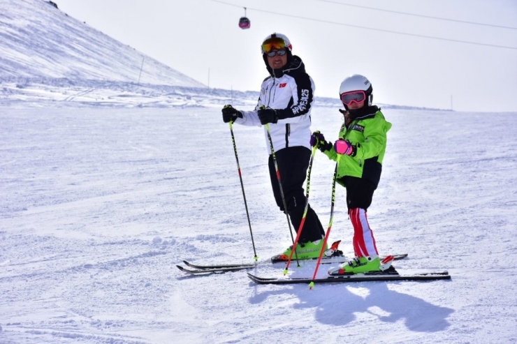 Şampiyon Babanın Şampiyon Kızı Festivale Damgasını Vurdu