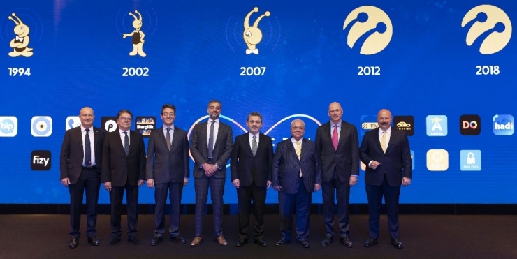 Kuruluşundan Bu Yana Turkcell’i Yönetenlere Plaket