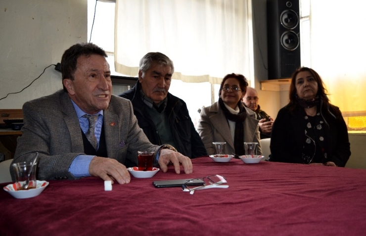 Edremit Belediye Başkanı Kamil Saka, Chp’ye Ateş Püskürdü