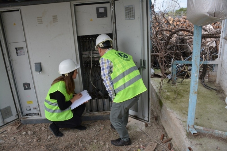Tüm Çalışmalar Manisalılara Kesintisiz Su İçin