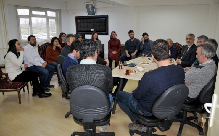 Rektör Bilgiç’ten Öğretim Üyelerine: “Öğretmek İsteğiniz Daim Olsun”
