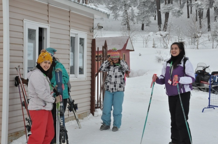 Cıbıltepe’de Kayak Keyfi