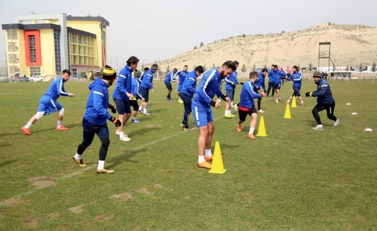 Ey. Malatyaspor Ankaragücü Maçının Taktik Provasını Yaptı