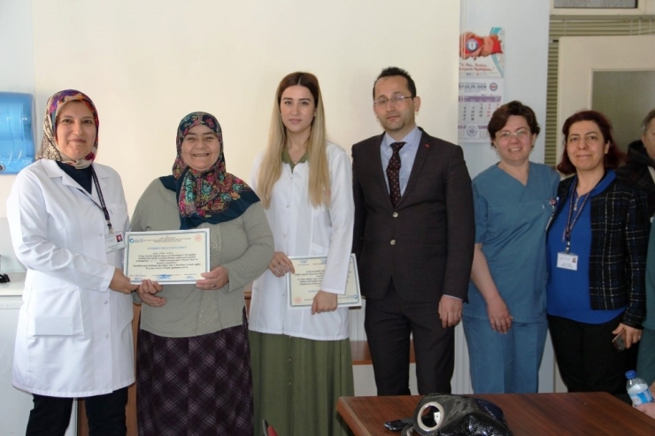 Diyaliz Hastalarına Diyabet Eğitimi