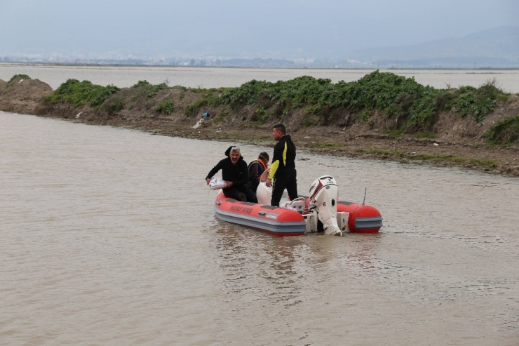 Sular Altındaki Amik Ovası’nda Haşereyle Mücadele