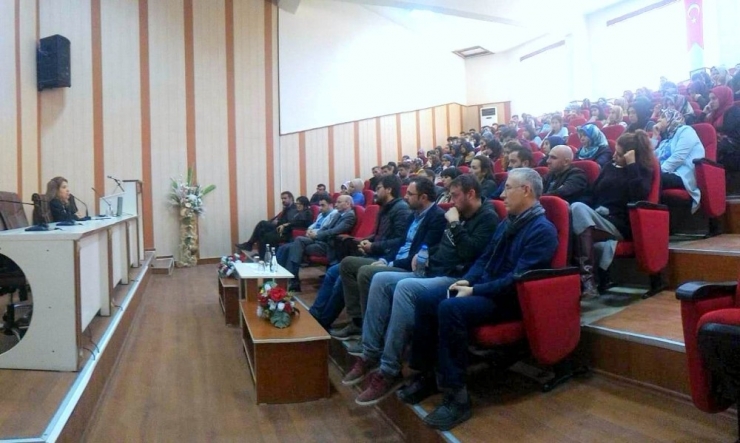 İstiklal Marşı Ve Mehmet Akif Ersoy’u Anma Programı