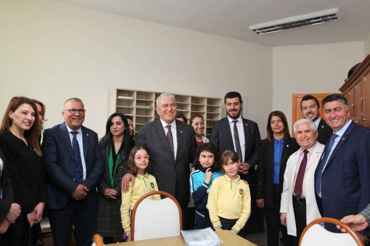 Fatih Atay, Başak Koleji’ni Ziyaret Etti