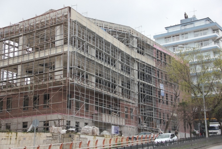 Gazi İl Halk Kütüphanesi Ekim Ayında Hizmet Vermeye Başlayacak