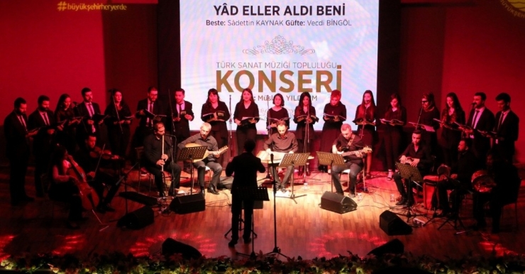 Şanlıurfa’da Türk Sanat Müziği Topluluğu İlk Konserini Verdi