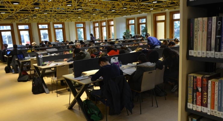 7 Gün 24 Saat Açık Olan Kütüphaneler Bursa’ya Kazandırılacak