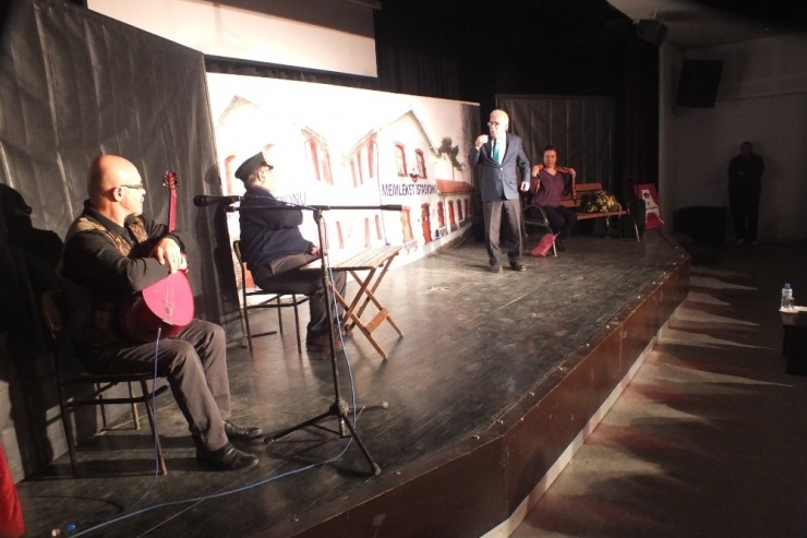 Malazgirt’te "Memleket İstasyonu" Oyunu Sahnelendi