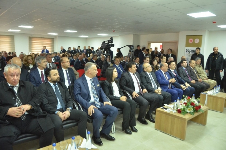 Refahiye Araştırmaları Sempozyumu Başladı