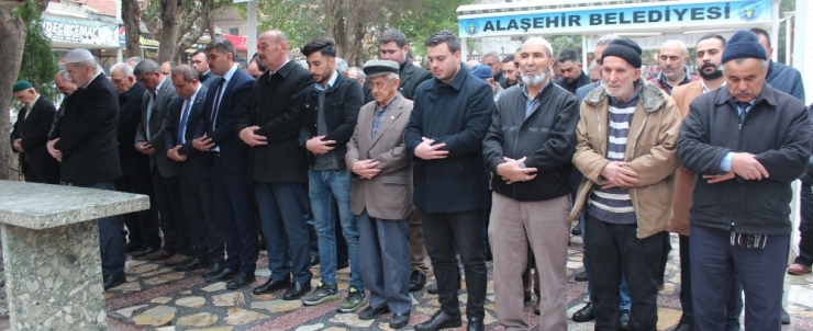 Yeni Zelanda’daki Şehitler İçin Gıyabi Cenaze Namazı