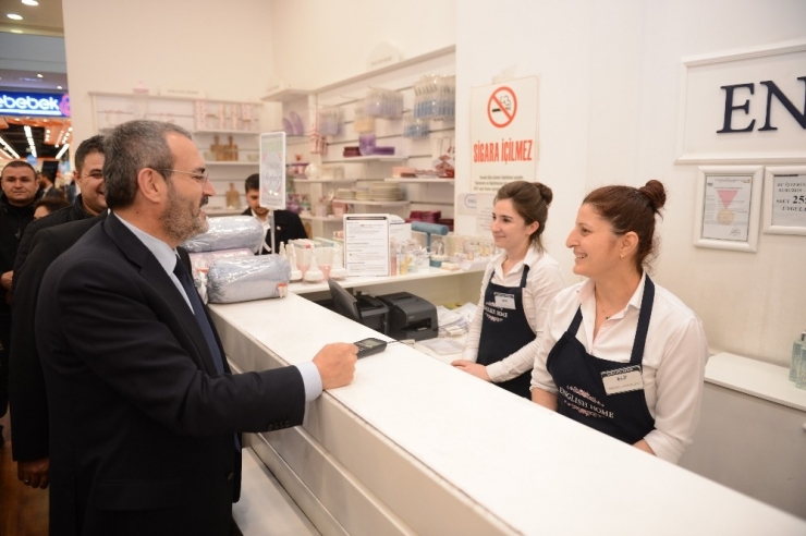 Ünal, "Yeni Zelanda Katliamı Dünyanın Kalbine Ekilen Nefret Tohumlarının Sonucudur"