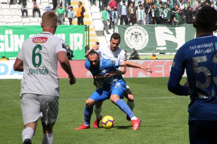 Spor Toto Süper Lig: A.konyaspor: 0 - Çaykur Rizespor: 1 (İlk Yarı)