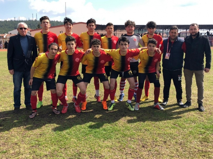 1299 Bilecik Kulübü Şampiyon Oldu