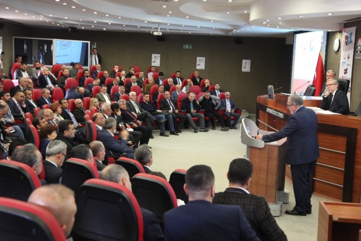 Menevşe: "Hizmet Bayrağını Daha Da Yükseklere Çıkaracağız"