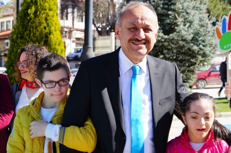 Kastamonu’da Down Sendromu Farkındalık Yürüyüşü Yapıldı
