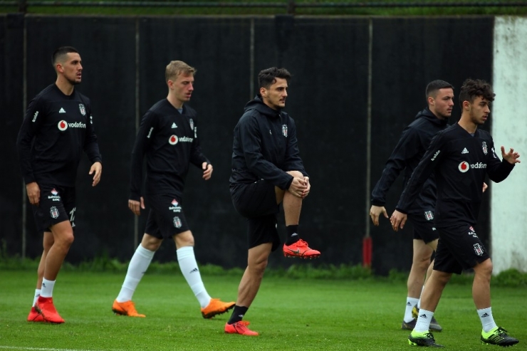 Beşiktaş Kondisyon Ve Taktik Çalıştı