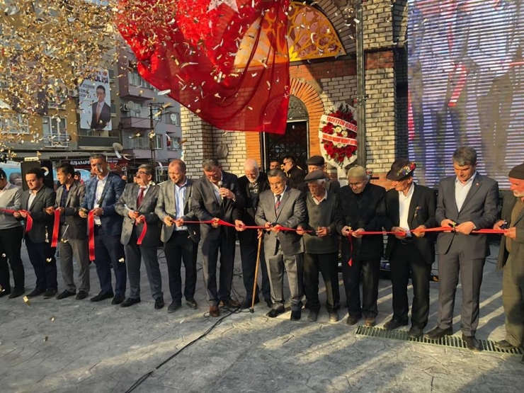 Bilecik’in En Yüksek Saat Kulesi Açıldı