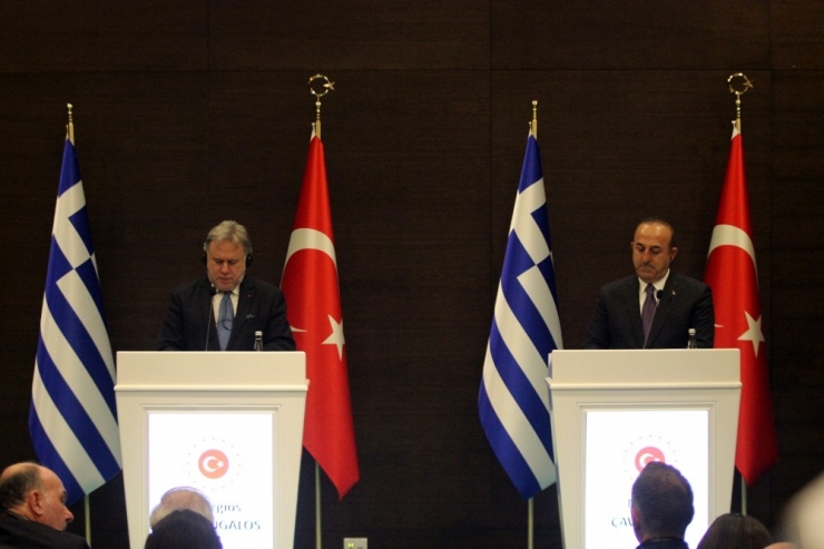 Bakan Çavuşoğlu’dan, Yunanistan Dışişleri Bakanına Fetö Çıkışı