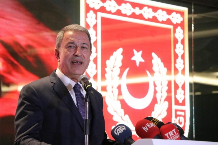 Bakan Akar: “Etkin, Yerli Ve Yenilikçi Bir Savunma Sanayi İle Bu Coğrafyada Ayakta Kalabiliriz”