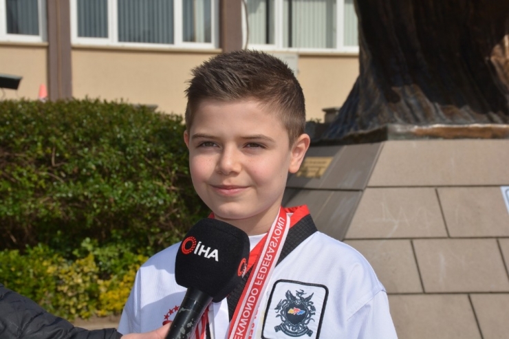 Sinop’un Gururu Oldu