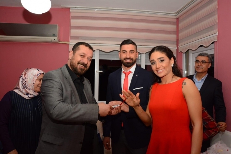 Kaleci Muammer Ömürlük İmza Atacak