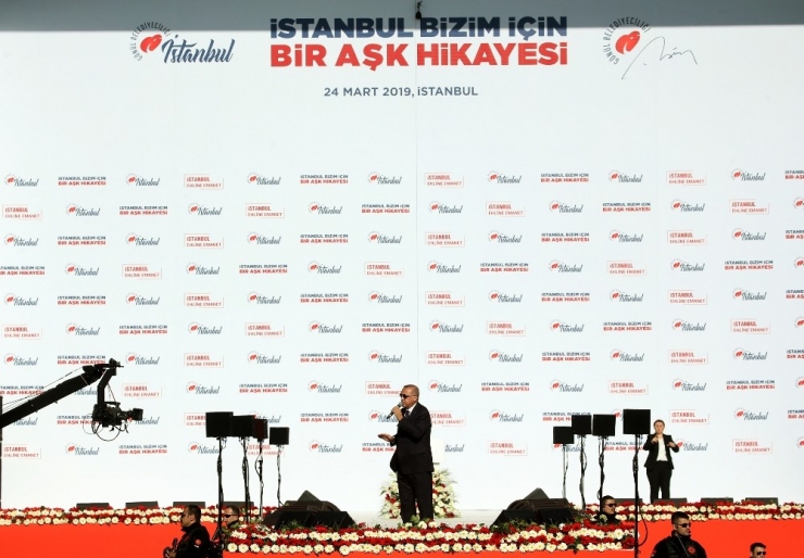 Cumhurbaşkanı Recep Tayyip Erdoğan, Son Dönemdeki Dolar Artışı Nedeniyle Finans Sektörüne Uyarıda Bulunarak, "Dövizi Tırmandırmaya Çalışıyorlar, Türkiye’deki İş Birlikçileri İle Beraber. Bugün Onlara Sesleniyorum. Ey Finans