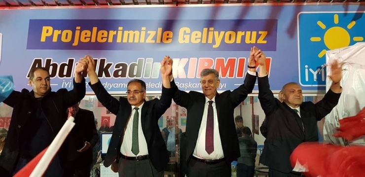 Kırmızı: “Adıyaman’ı Daha Yaşanabilir Kent Haline Getireceğiz”